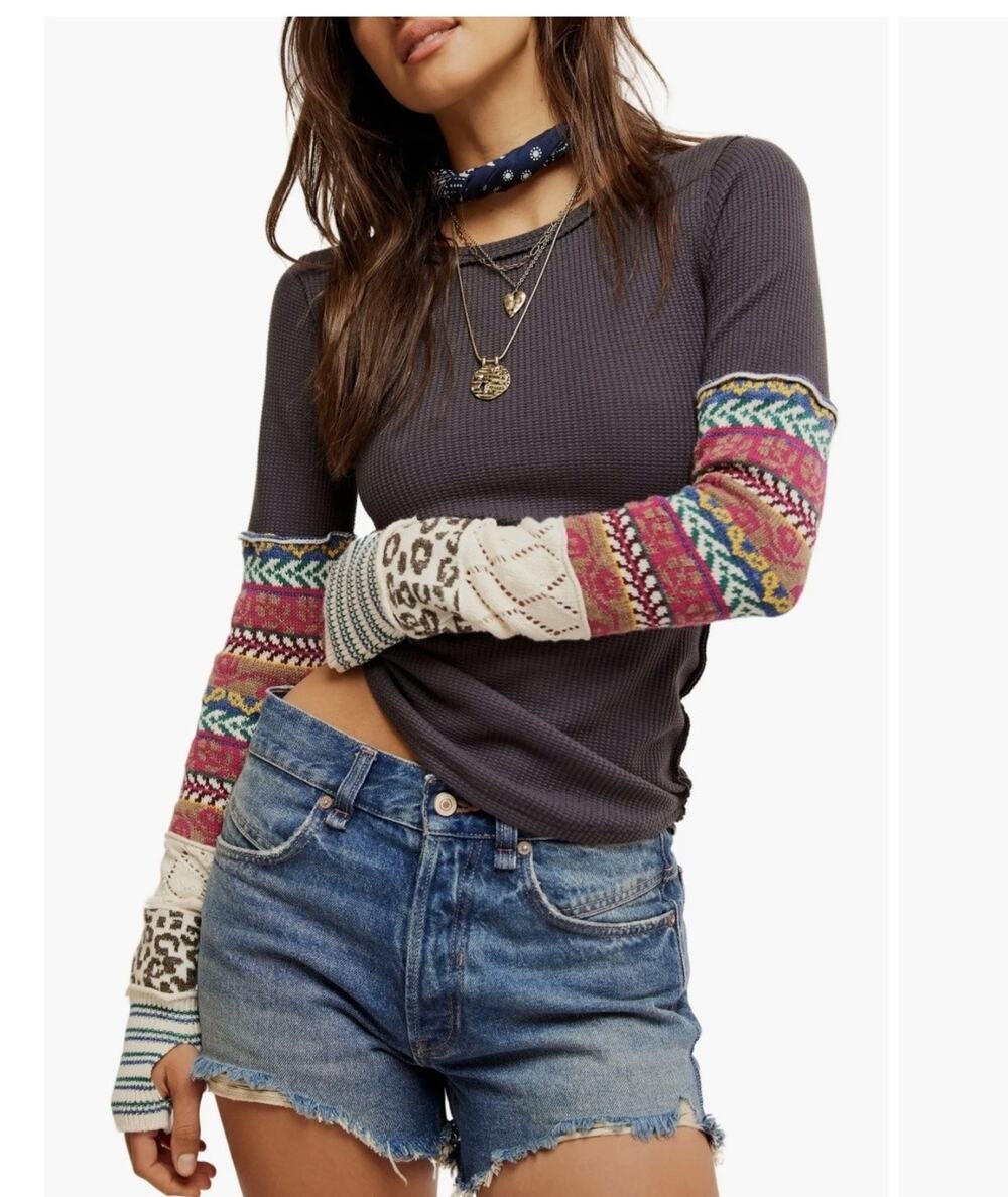 Free People We The Free All in Cuff Knit Thermal top Womens Medium Charcoal